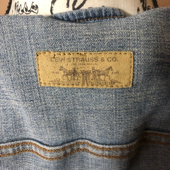 Levi’s | Jean Jacket - Picture 4 of 4